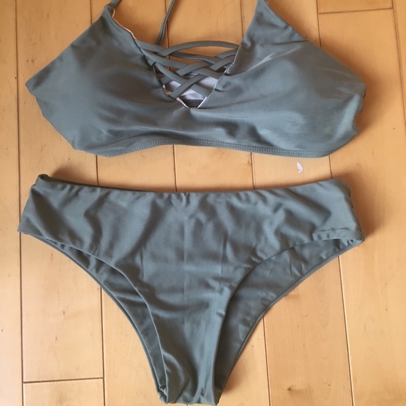 Olive green bikini set in great condition - Picture 2 of 3